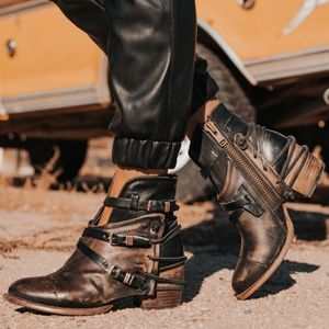 NIB Freebird Crue Distressed Black Bootie 11